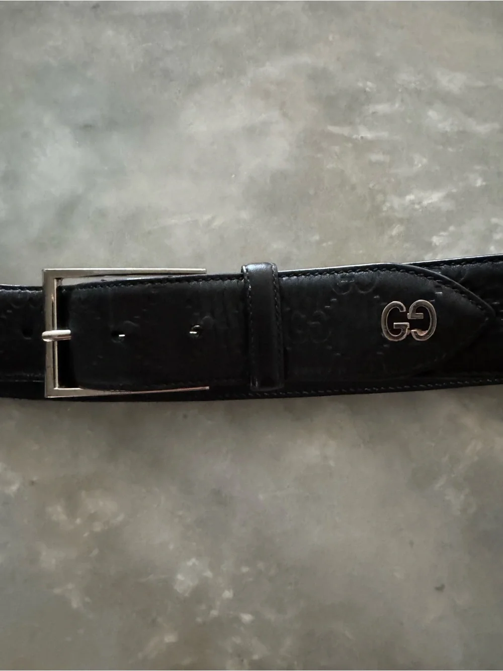 Gucci authentic signature